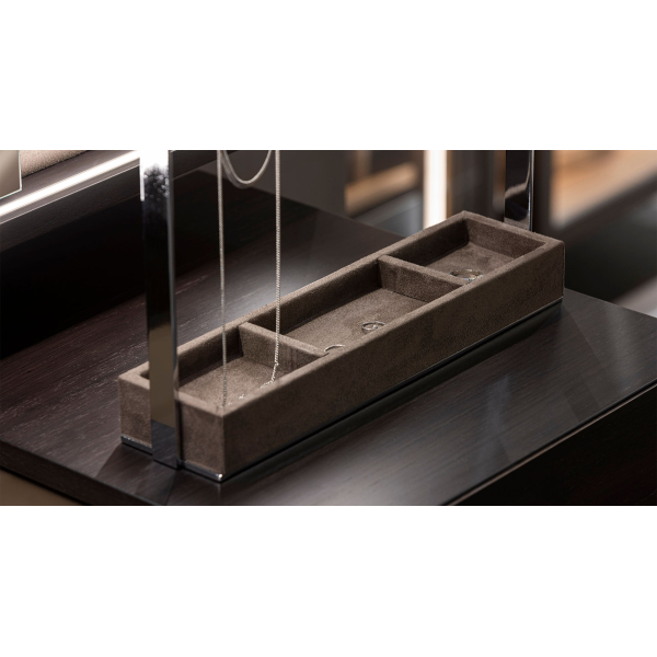 ALFRED_JEWELRY2