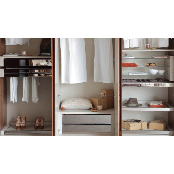 flat-glas-wardrobe1