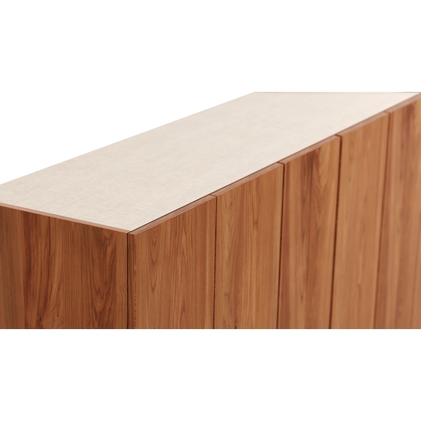 flat-wooden-wardrobe3 flat-wooden-wardrobe3